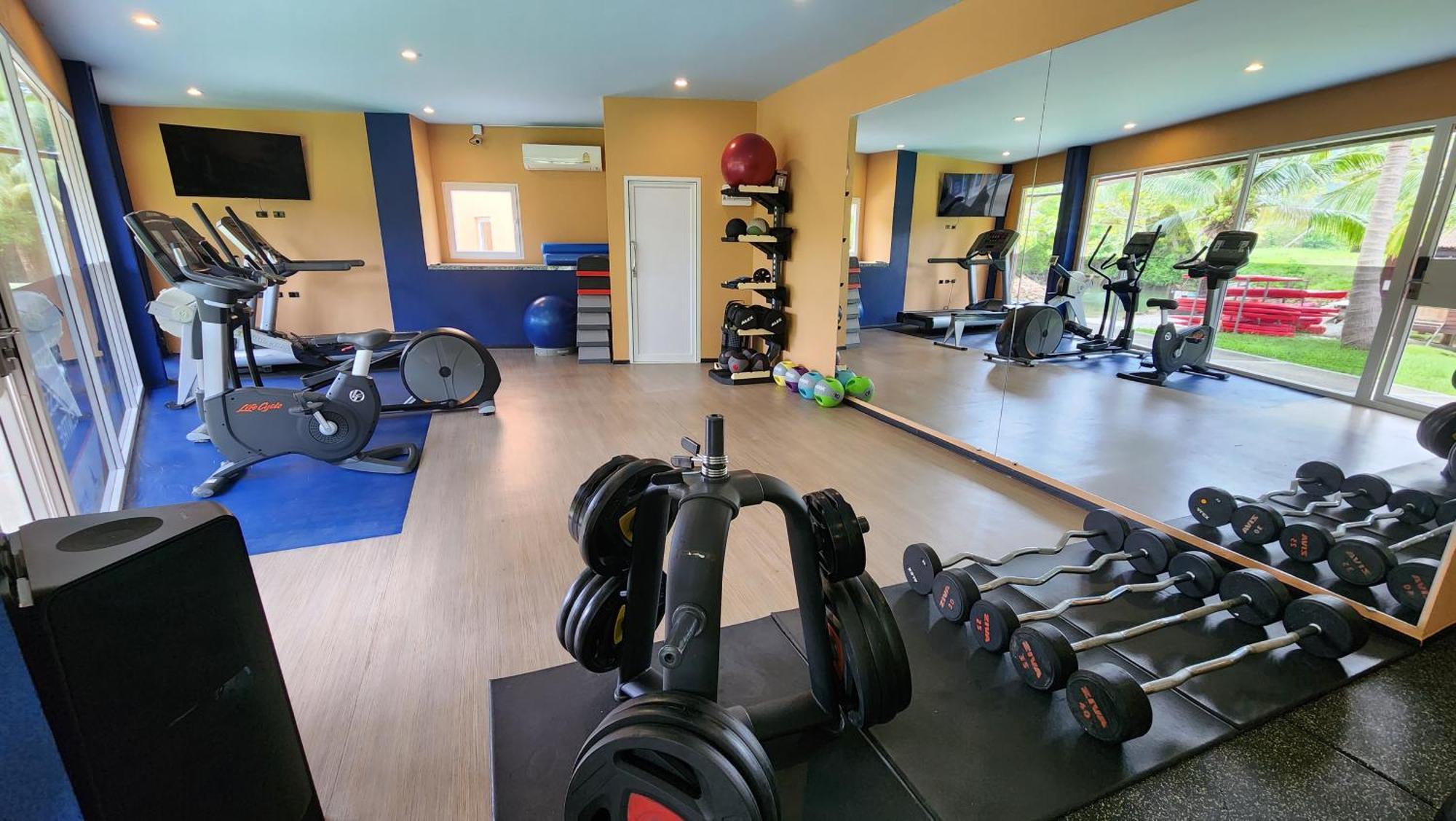 Coral Cove Beachfront Villa - Ко Чанг Екстериор снимка